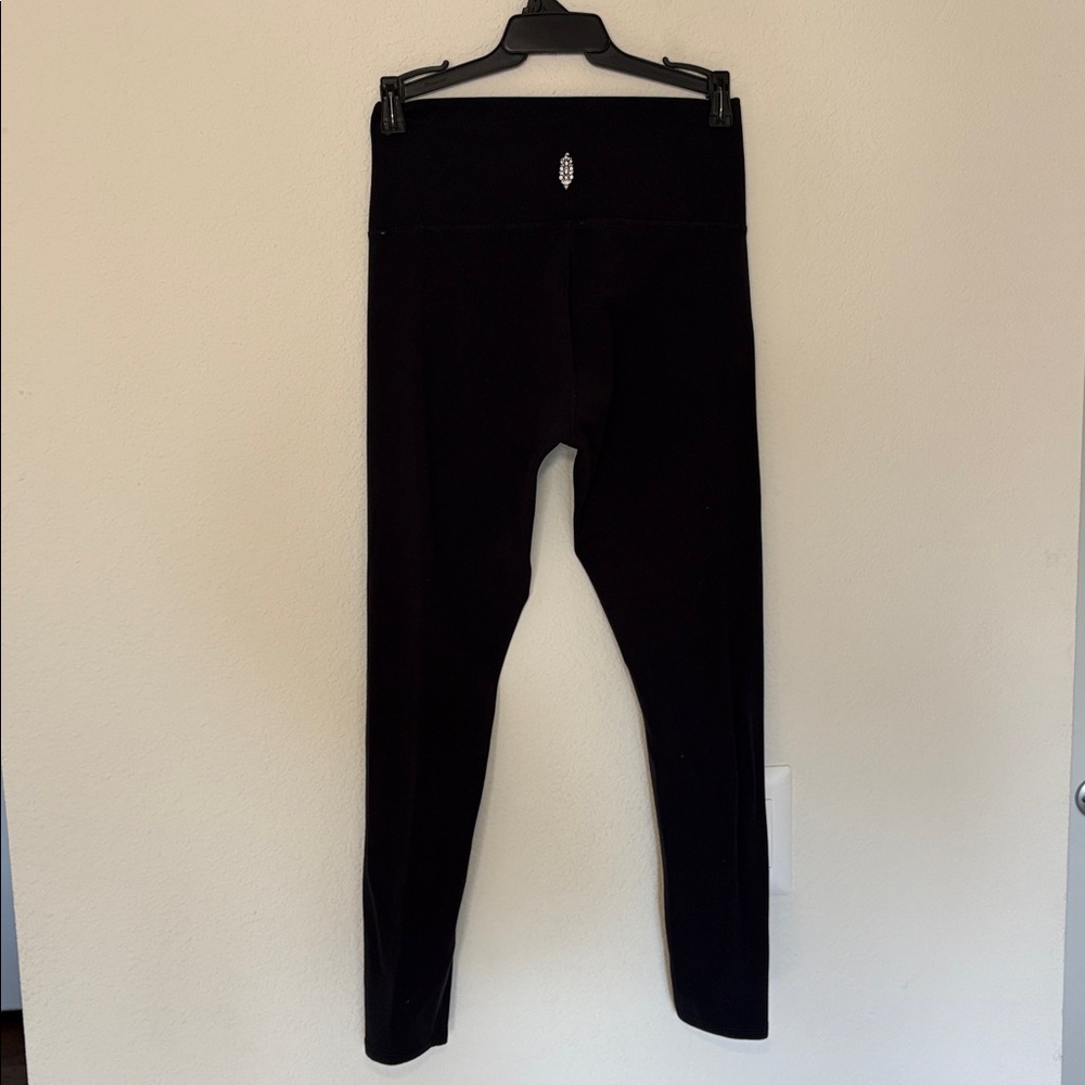FP Movement Women's Never Better Leggings Free People Black small - Picture 3 of 7